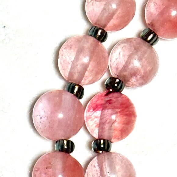 Cherry Quartz Short Necklace with Bronze Cat on the Moon Pendant - Picture 10 of 13